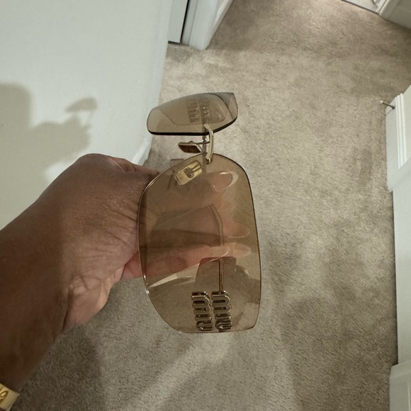 Brand new sunglasses in box with receipt miu miu - Picture 5 of 5